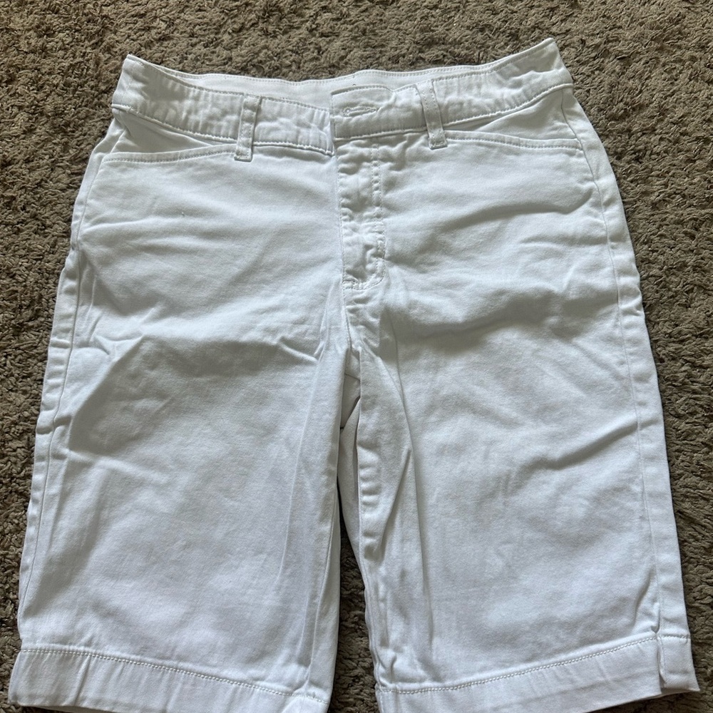 White Bermuda Shorts with Cuffed Hems and Flat Front